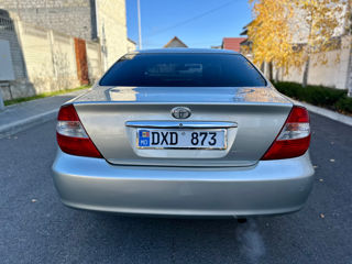 Toyota Camry foto 6