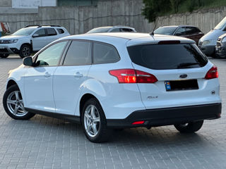 Ford Focus foto 5