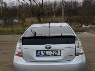 Toyota Prius foto 4