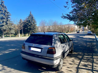 Volkswagen Golf foto 4