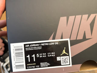 Air Jordan 1 Retro Low OG foto 6