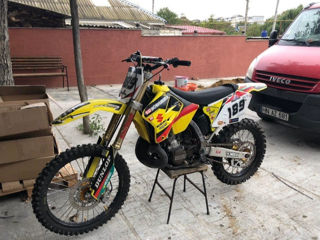 Suzuki RM 250 foto 4