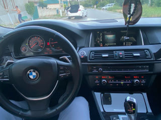 BMW 5 Series foto 5