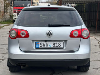 Volkswagen Passat foto 6