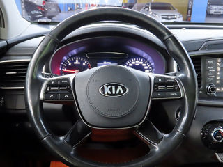 Kia Sorento foto 10