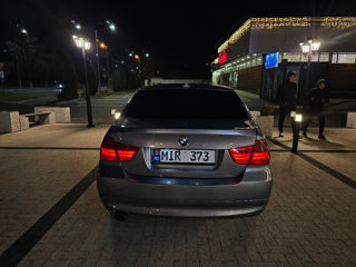 BMW 3 Series foto 5