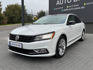 Volkswagen Passat foto 2