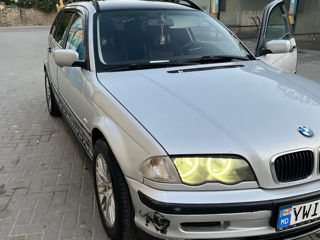 BMW 3 Series foto 2