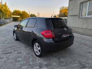 Toyota Auris foto 8