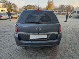 Opel Astra foto 3