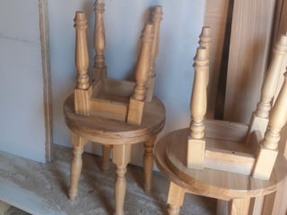 Set din lemn natural, masă 900*600 Scaune 320*320 - 6buc. Perfect pentru terase si nu numai! foto 3