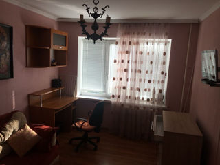 Apartament cu 2 camere pentru chirie foto 2