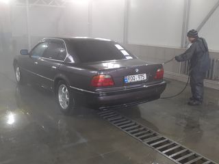 BMW 7 Series foto 4