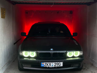 BMW 7 Series foto 1