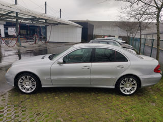 Mercedes E-Class foto 9