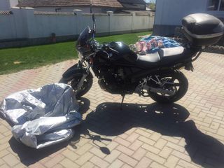 Suzuki GSF650 Bandit foto 1