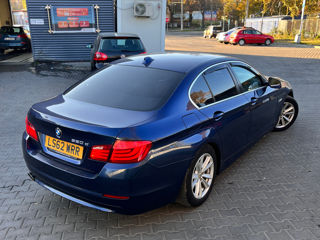 BMW 5 Series foto 7