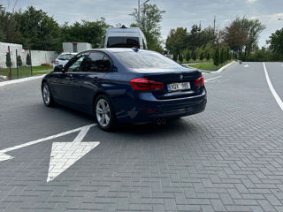 BMW 3 Series foto 2