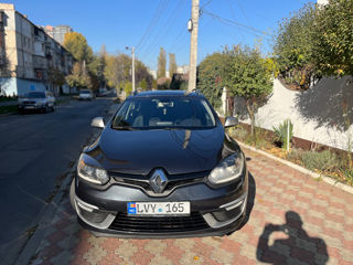 Renault Megane foto 2