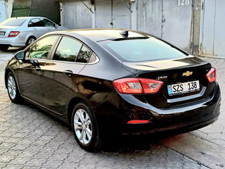 Chevrolet Cruze foto 3