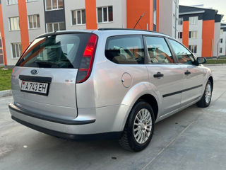 Ford Focus foto 2