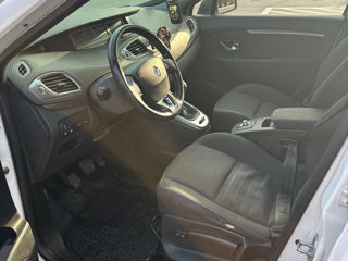 Renault Scenic foto 8