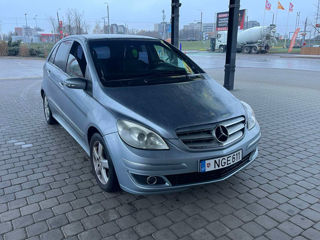 Mercedes B-Class