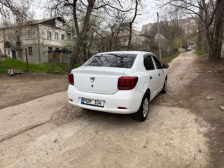 Dacia Logan foto 2