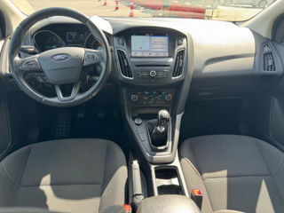 Ford Focus foto 10