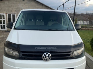 Volkswagen T5 foto 2