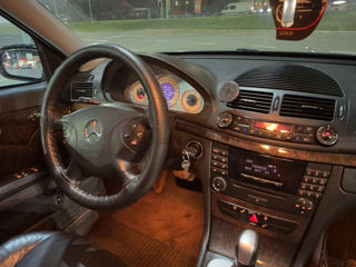 Mercedes E-Class foto 4