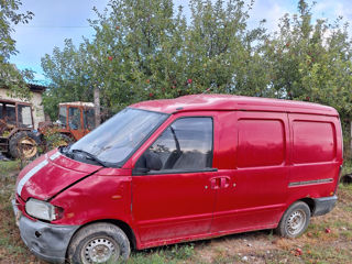 Nissan Vanette foto 3