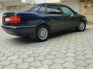 Volkswagen Passat foto 4