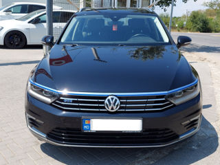 Volkswagen Passat foto 3