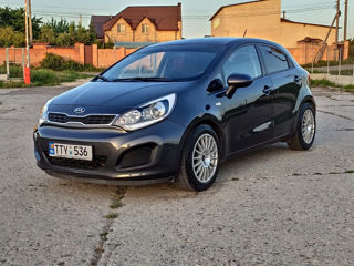 KIA Rio foto 3