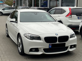 BMW 5 Series foto 4