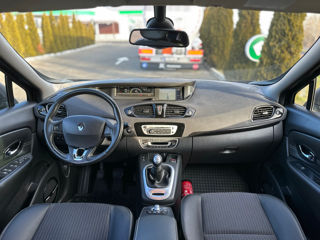 Renault Scenic foto 8