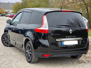 Renault Grand Scenic foto 2