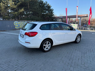 Opel Astra foto 4