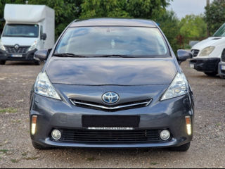 Toyota Prius + foto 2