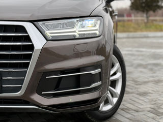 Audi Q7 foto 7