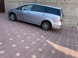 Mitsubishi Grandis