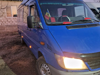 Mercedes Sprinter foto 2