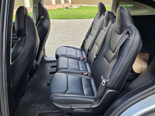 Tesla Model X фото 2