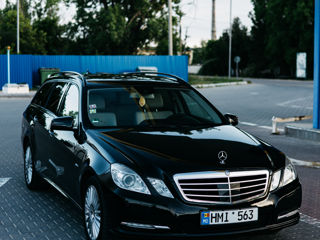 Mercedes E-Class foto 2