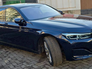 BMW 7 Series foto 7