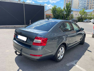 Skoda Octavia foto 9