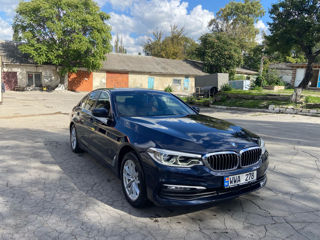 BMW 5 Series foto 1