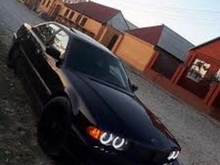 BMW 3 Series foto 10