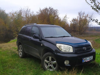 Toyota Rav 4 foto 2